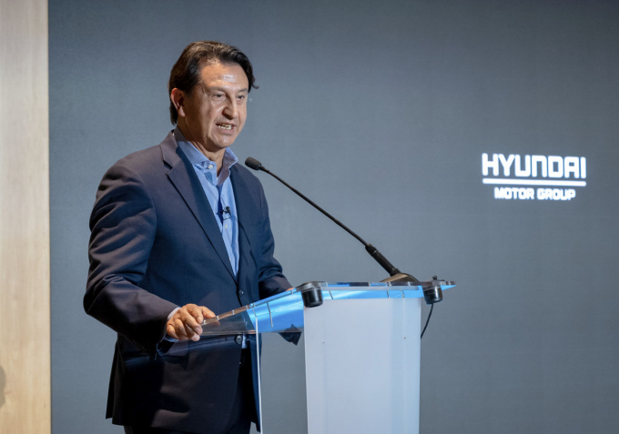 호세 무뇨스 현대차 대표이사 사장이 스페인 바르셀로나의 카탈루냐 콩그레스 센터에서 열린 FISITA WMC에서 기조연설에 나섰다. /사진=현대차그룹