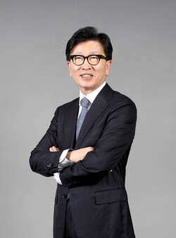 임승태 KDB생명 대표의 거취에 관심이 쏠린다. 임 대표는 올해 3월31일 임기 만료에도 2개월 이상 대표직을 유지하는 중이다./사진=KDB생명 