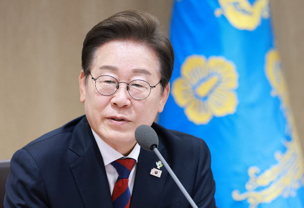 이재명 대통령이 청와대 이전 전까지 서울 한남동 관저에 머물 예정이다. 사진은 이재명 대통령이 대통령실 청사에서 열린 국무회의에서 발언하는 모습. /사진=뉴시스