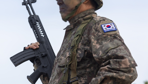 군 병사가 렌터카에 K-2 소총을 둔 채 반납한 사실이 알려졌다. 사진은 기사 내용과 직접적인 관련이 없음. /사진=클립아트코리아