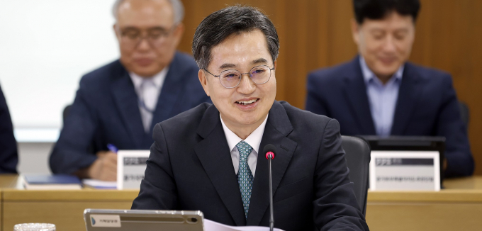 김동연 경기도지사가 10일 도정열린회의에서 발언하고 있다. /사진=경기도