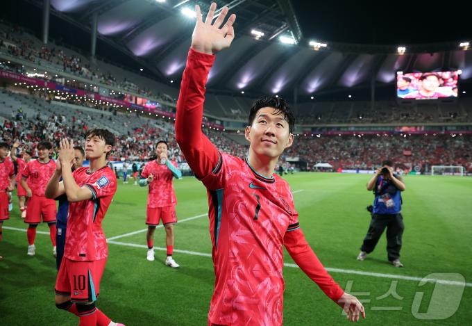 [뉴스1 PICK]11회 연속 월드컵 진출 축구대표팀, 쿠웨이트전 대승으로 예선 마무리