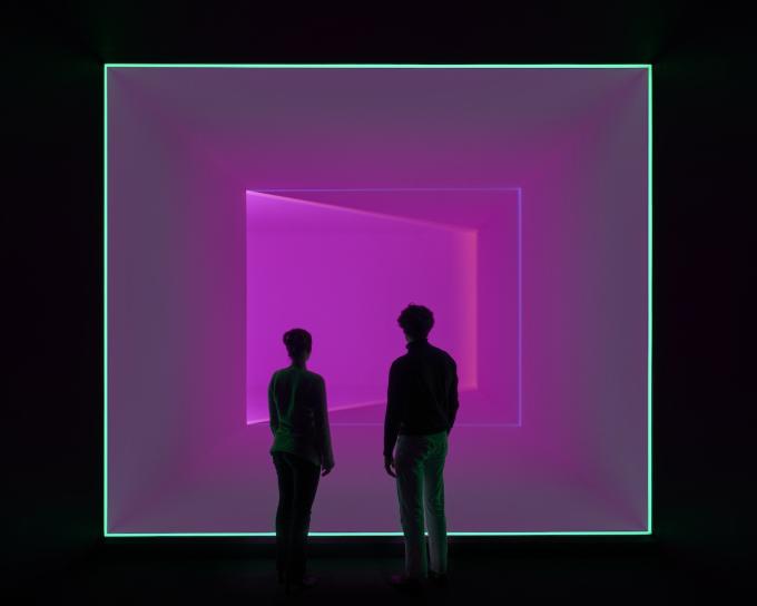 After Effect 2022 LED lights Site specific dimensions Runtime: 79 minutes ⓒ James Turrell, courtesy Pace Gallery Photo by Kyle Knodell (페이스갤러리 제공)