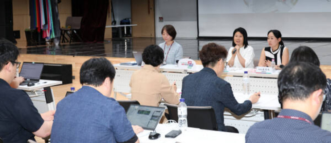 경기도교육청이 2025 가평어디나 공유학교 운영 계획을 발표하고 있다. /사진제공=경기도교육청 