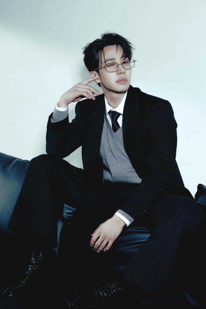 이기광/어라운드어스
