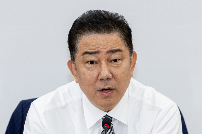 김병기 더불어민주당 원내대표가 17일 첫 원내대책회의를 주재했다. 사진은 이날 오전 서울 여의도 국회에서 열린 원내대책회의에서 발언하는 김 원내대표. /사진=뉴스1