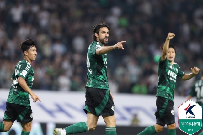 전북현대가 수원FC를 상대로 짜릿한 역전승을 거뒀다.(한국프로축구연맹 제공)