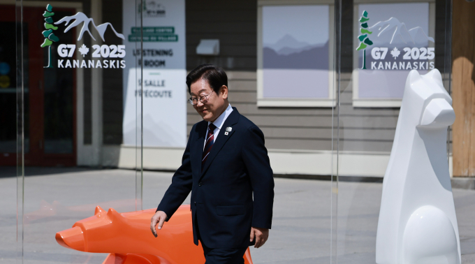 대통령실이 이재명 대통령이 주요 7개국(G7) 정상회의에서 민주 한국이 돌아왔다는 메시지를 각인시켰다고 전했다. 사진은 이 대통령이 지난 17일(현지시각) 캐나다 앨버타주 카나나스키스 G7 정상회의장에서 열린 초청국 공식 환영식에 도착한 모습. /사진=뉴시스