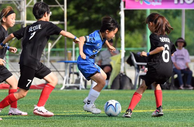 여왕기 전국여자축구대회가 18일부터 27일까지 경남 합천에서 펼쳐진다. (한국여자축구연맹 제공)