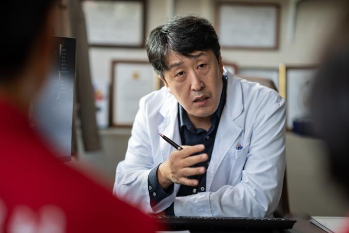 '하이파이브' 스틸 컷