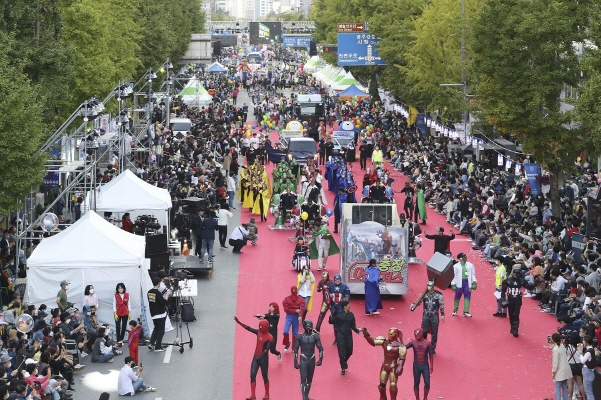 충장축제 캐릭터 페레이드./사진=광주 동구청