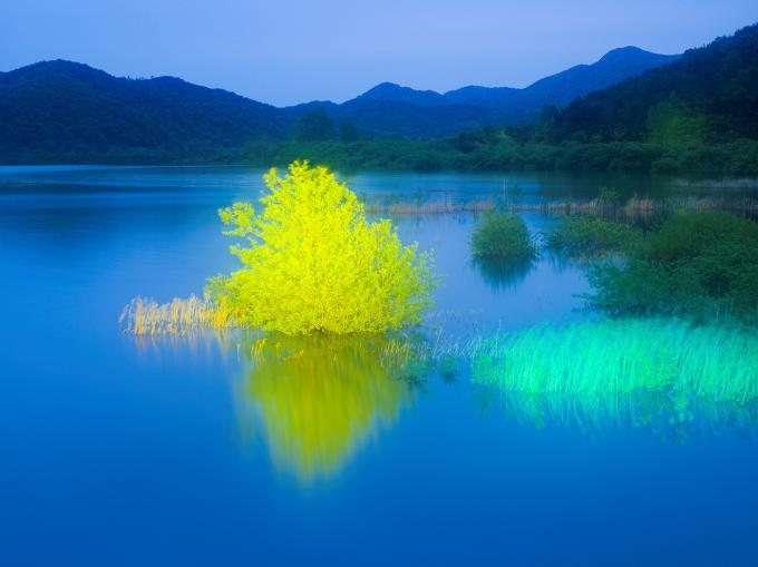 이정록 Private Light 21 90x120cm,120x160cm Archival Pigment print 2025 (갤러리나우 제공)