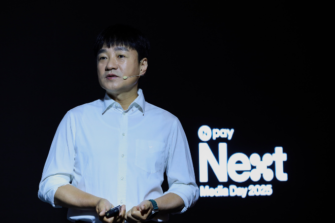 26일 서울 종로구 포시즌스 호텔에서 개최된 'Npay 미디어데이 2025' 기자간담회에서 박상진 네이버페이 대표가 키노트 스피치를 하고있다./사진=네이버페이