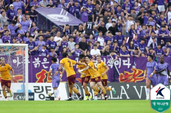 5위에 오른 광주FC. (한국프로축구연맹 제공)