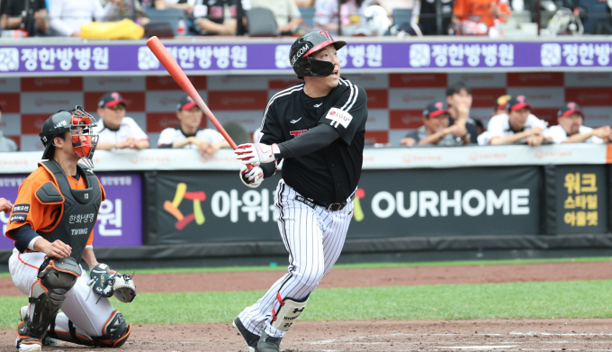 LG트윈스 김현수가 역대 최다 올스타 출전 기록을 세웠다. 사진은 LG에서 활약 중인 김현수의 모습. /사진=뉴스1 /사진=(대전=뉴스1) 김기남 기자