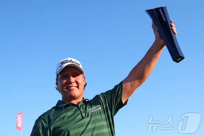 미국프로골프(PGA) 투어에서 처음으로 우승을 차지한 올드리치 포트지터. ⓒ AFP=뉴스1