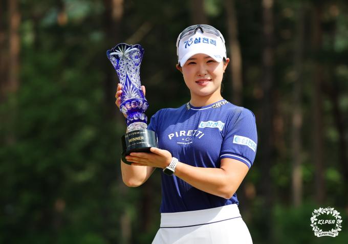 '맥콜-모나 용평 오픈 with SBS Golf'에서 우승을 차지한 고지우. (KLPGA 제공, 재판매 및 DB 금지) 2025.6.29/뉴스1