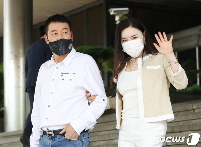 이충희, 최란 부부 ⓒ News1