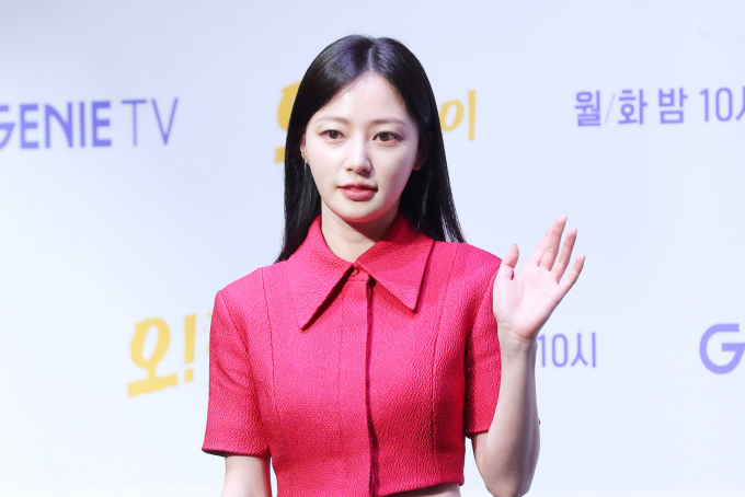 배우 송하윤이 15일 오후 서울 구로구 라마다서울신도림호텔에서 진행된 지니 TV 오리지널 '오! 영심이' 제작발표회에 참석해 포즈를 취하고 있다.  /사진-머니투데이