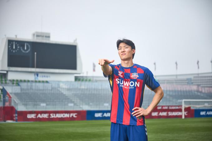 스피드와 제공권을 갖춘 김경민도 영입했다. (수원FC 제공)