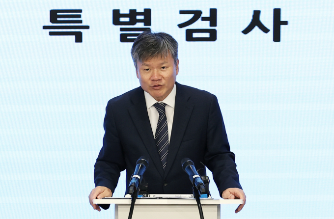 특별검사팀이 김건희 여사의 '집사'로 불리는 김모씨가 임원으로 있던 회사가 대기업과 금융사 등에서 184억원의 투자금을 받은 의혹에 대한 수사에 착수했다. /사진=뉴스1