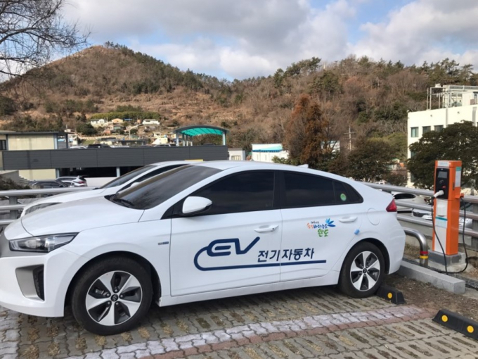                                                        전기차 충전기/완도군