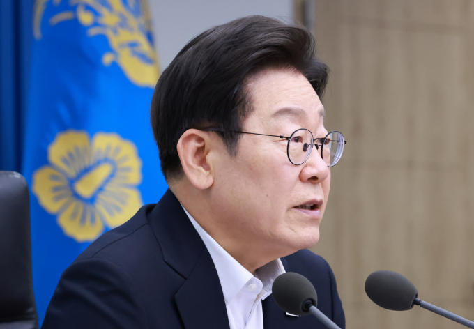 이재명 대통령이 지난 17일 서울 용산 대통령실 청사에서 열린 4차 수석·보좌관 회의에서 발언하고 있다. / 사진=대통령실통신사진기자단 /사진=최동준