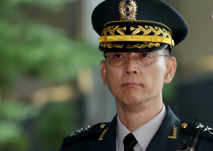 내란 특검이 윤석열 전 대통령, 김용현 전 국방부 장관과 함께 북한 평양에 무인기 도발을 한 혐의를 받는 김용대 드론작전사령관에 대한 구속영장을 청구했다. 사진은 지난 17일 서울 서초구 서울고법에 위치한 내란 특검 사무실에 출석 중인 김용대 드론작전사령관의 모습. /사진=뉴시스