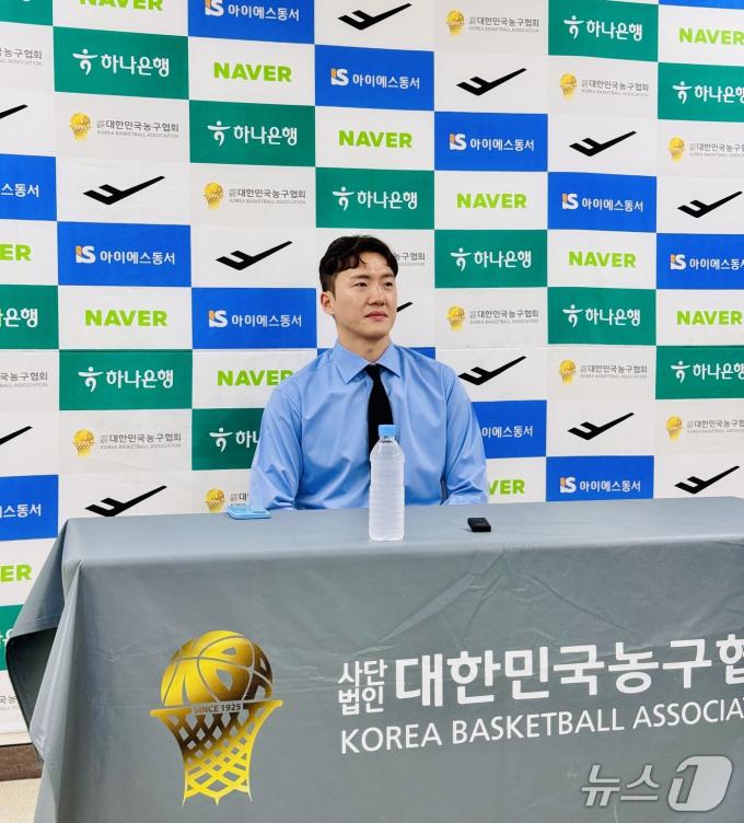 국가대표 은퇴식을 앞둔 박찬희 코치가 20일 취재진과 인터뷰하고 있다.2025.7.20/뉴스1 ⓒ News1 서장원 기자