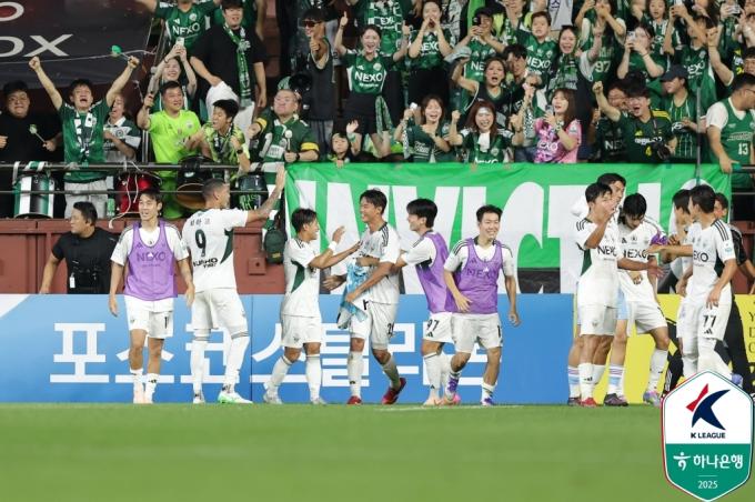 K리그1 선두 중인 전북 현대. (한국프로축구연맹 제공)
