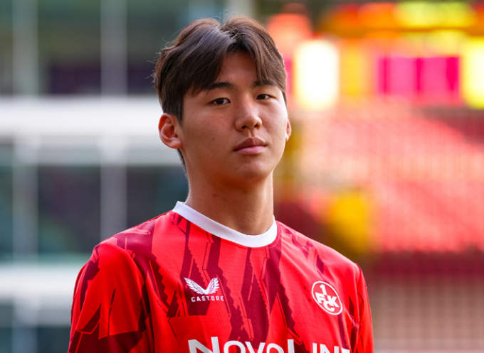 국가대표 출신 수비수 김지수(21)가 차기 시즌 독일 분데스리가2(2부리그) 카이저슬라우테른 유니폼을 입고 뛴다. /사진=카이저슬라우테른 구단 공식 페이스북
