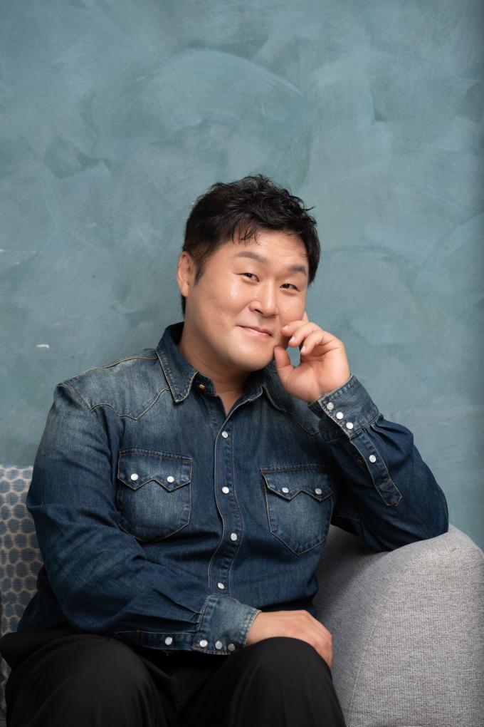 윤경호/ NEW 제공