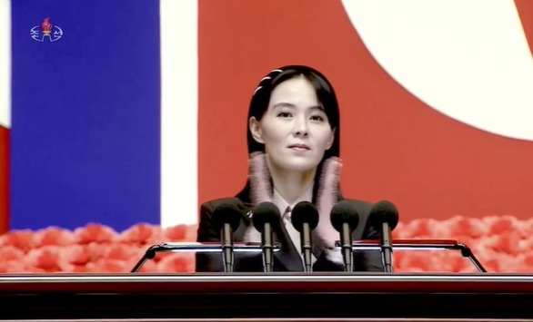 김여정 북한 노동당 부부장이 미국을 겨냥해 '불가역적 핵보유국' 지위를 인정하라고 주장했다. 사진은 지난 2022년 8월 전국비상방역총회회의를 개최한 김여장 북한 노동당 부부장. /사진=뉴스1