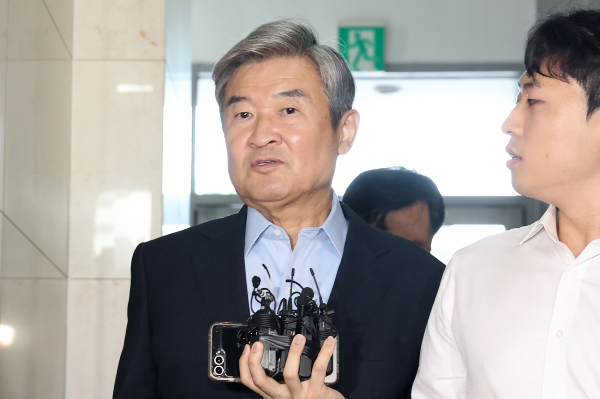 조태용 전 국가정보원장이 '채상병 순직 사건' 당시 윤석열 전 대통령이 초동조사 결과를 보고받고 '격노'한 사실을 특검에서 인정했다. 사진은 조태용 전 국가정보원장이 '순직 해병 특검'(이명현 특별검사) 사무실에 피의자 신분으로 출석하는 모습. /사진=뉴스1