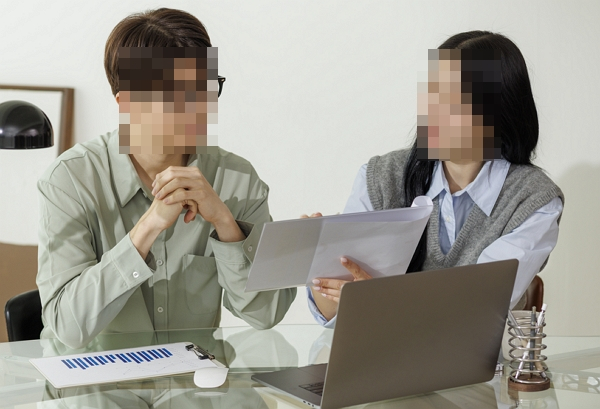 공무원 출신 남성이 사업 실패로 이혼당한 후 뒤늦게 사업에 성공하자 전처가 퇴직연금 일부를 조기상환 해달라고 요구했다. 사진은 기사의 이해를 돕기 위한 자료 사진. /사진=클립아트코리아