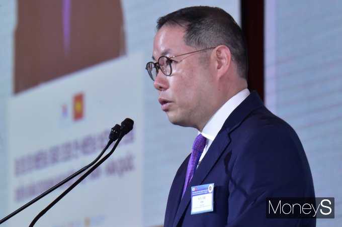 집사게이트 의혹을 수사중인 민중기특별검사팀이 1일 IMS모빌리티와 HS효성에 대한 압수수색을 진행하고 있다. 사진은 지난해 7월1일 조현상 HS효성 부회장이 서울 중구 소공동 롯데호텔에서 진행된 한국-베트남 비지니스포럼에 참석, 개회사를 전하고 있는 모습. /사진=임한별 기자