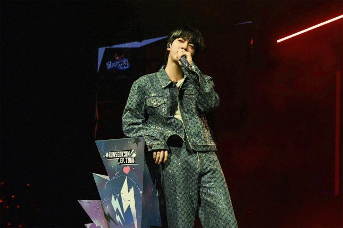 진