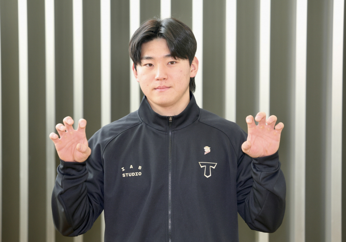 부상에서 회복된 KIA 김도영이 복귀한다. 사진은 지난 1월 스프링캠프 훈련을 위해 출국하기 전 김도영 모습. /사진=뉴시스