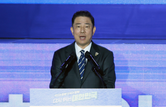 김병기 민주당 당대표 직무대행 겸 원내대표가 차기 당 대표 선출을 앞두고 단결을 강조했다. /사진=뉴시스
