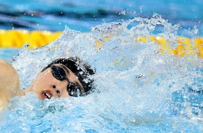 황선우가 지난달 29일(현지시각) 싱가포르에서 열린 2025 세계선수권 경영 남자 자유형 200m 결선에서 역영하고 있다. 사진제공=뉴스1