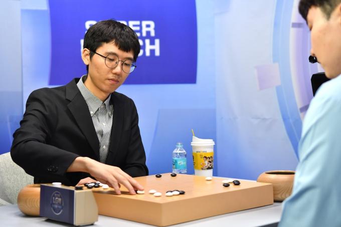 LG배 2연속 우승에 도전하는 변상일 9단. (한국기원 제공)