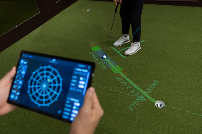 아파트 커뮤니티의 진화... 퍼팅 시뮬레이터 '투어펏' 도입 - 뉴스 썸네일 이미지