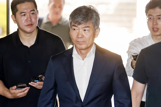 김건희 여사의 최측근이자 각종 의혹에 중심이 된 이종호 전 블랙펄인베스트먼트 대표에 대한 구속 지속 여부를 결정하는 구속적부심사가 오는 8일 열린다. 사진은 지난 5일 서울 서초구 서울중앙지방법원에서 열린 영장실질검사에 출석한 이종호 전 블랙펄인베스트먼트 대표의 모습. /사진=뉴스1