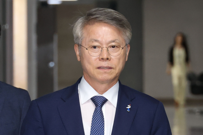 민형배 더불어민주당 국민주권 검찰정상화 특별위원회 위원장이 7일 오후 서울 여의도 국회 의원회관에서 열린 검찰개혁 관련 당·정·대(여당·정부·대통령실) 협의에 참석하고 있다. /사진=뉴스1