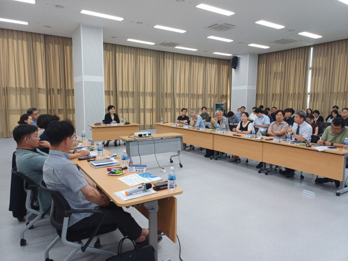 이동환 고양특례시장이 지난 12일 백석업무빌딩에서 열린 '거점형 스마트시티 조성사업 착수보고회'에서 발언하고 있다. /사진제공=고양특례시