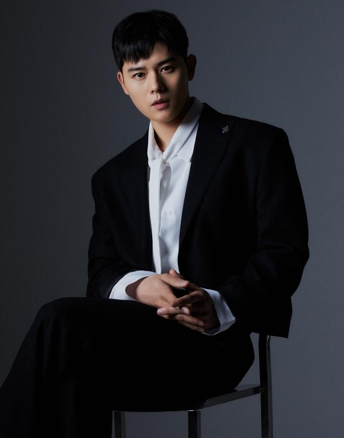 김동준