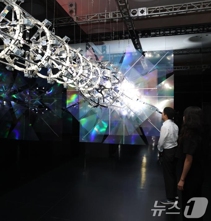 [뉴스1 PICK]3D 영상에 펼쳐지는 조선왕조 의궤 '헤리티지: 더 퓨처 판타지'
