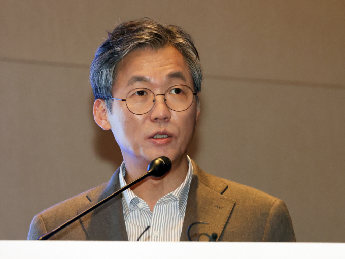 케이뱅크가 지난달 NH투자증권과 삼성증권을 상장 주관사로 선정하고 9~10월 한국거래소에 상장 예비 심사를 청구하기 위해 준비작업을 진행하고 있다. 사진은 최우형 케이뱅크 은행장/사진=뉴스1   