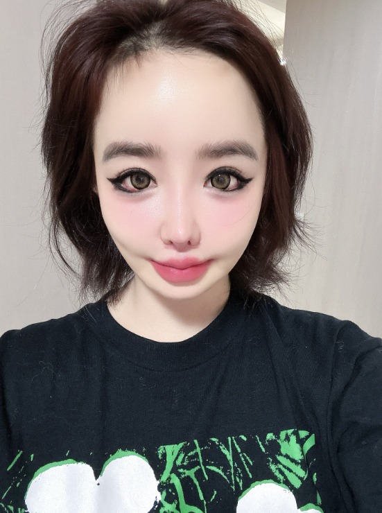 박봄 인스타그램