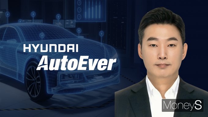현대오토에버가 계열사 물량에 힘입어 상반기 호실적을 거뒀지만 내부거래 의존도가 여전히 높아 우려의 시선이 따른다. 주병기 교수가 공정거래위원장에 선임될 경우 규제 리스크까지 떠안을 수 있다는 관측이다. /그래픽=김은옥 기자